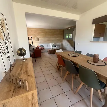 Maison Familiale Confort Jusqu'a 8 Personnes Nyaraló